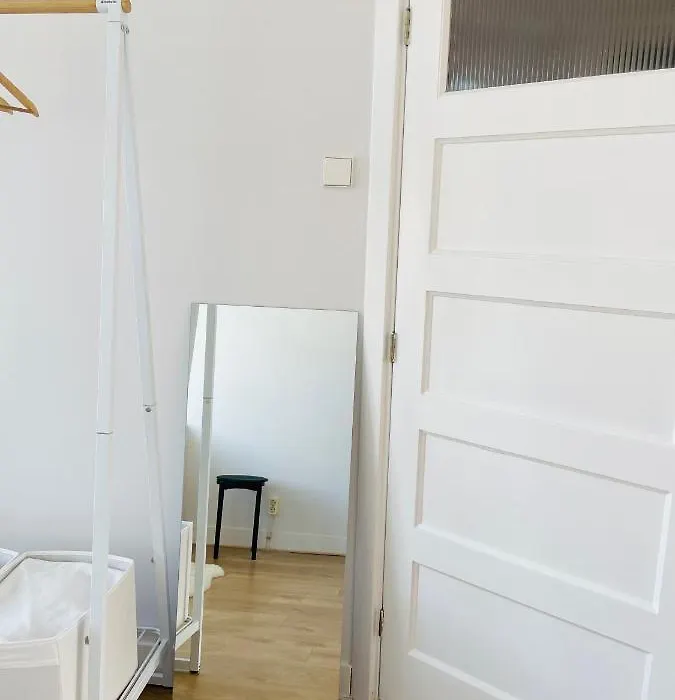Stylish Double Room In The Hague-1