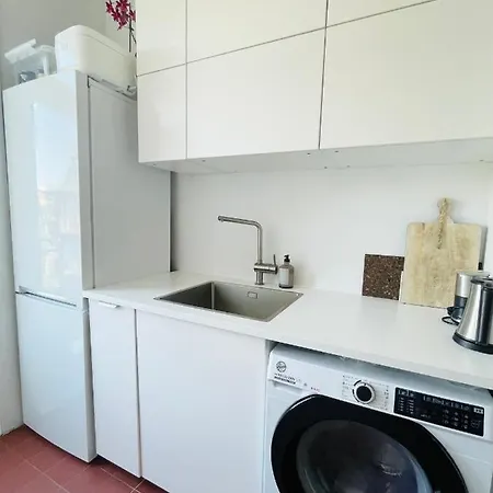 Stylish Double Room In The Hague-2